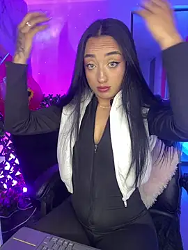 Ady 18 online show from February 19, 6:48 pm