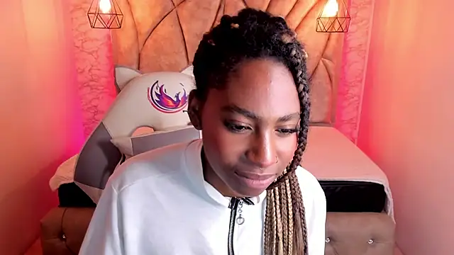 Queen perla  online show from February 13, 3:24 pm