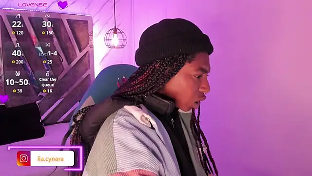 Queen perla  online show from September 16, 11:33 am