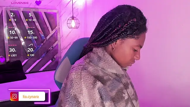 Queen perla  online show from October 5, 1:42 pm