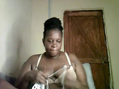 Snapshot of Sexy_valentine001 chatting on October 10, 7:35 pm Sexy valentine001 online show from October 10, 7:35 pm