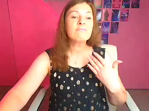 Lissmilf online show from July 1, 11:45 am