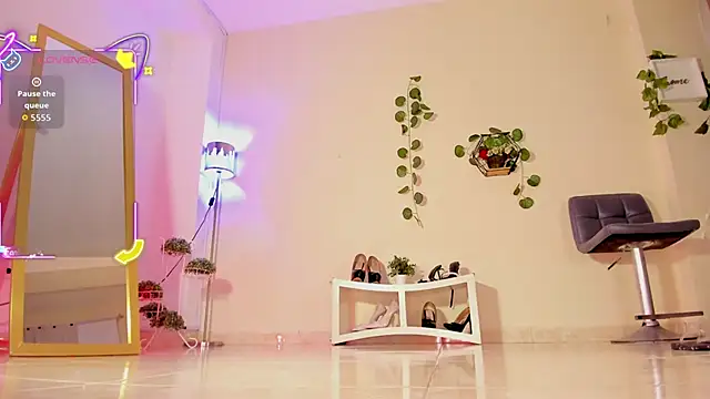 thais dreams online show from October 9, 12:58 pm