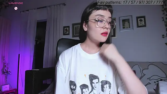 Conlosmichis online show from March 1, 2:48 am