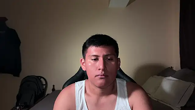 Snapshot of JoshuaTls08 chatting on February 12, 1:09 am JoshuaTls08 online show from February 12, 1:09 am