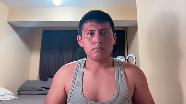 Snapshot of JoshuaTls08 chatting on October 25, 3:58 am JoshuaTls08 online show from October 25, 3:58 am