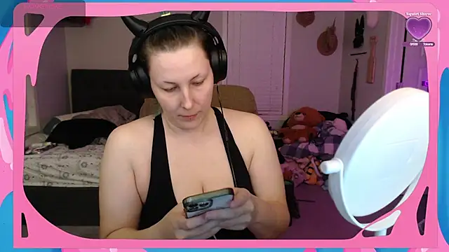 Snapshot of CirqueNoirBlu chatting on September 24, 3:21 am CirqueNoirBlu online show from September 24, 3:21 am