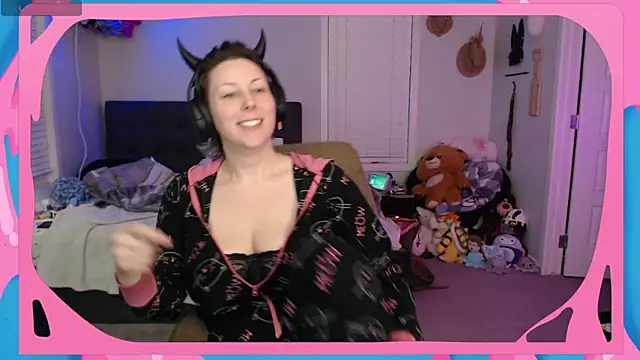 CirqueNoirBlu online show from October 29, 3:20 am