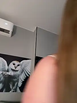 pink8ty online show from September 26, 10:58 pm