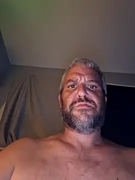 Snapshot of silkstroker6981 chatting on October 11, 9:52 am silkstroker6981 online show from October 11, 9:52 am