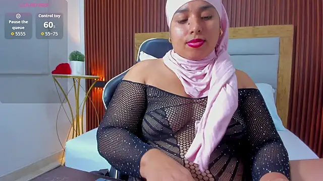 Snapshot of hurrem_had chatting on October 15, 7:25 pm hurrem had online show from October 15, 7:25 pm