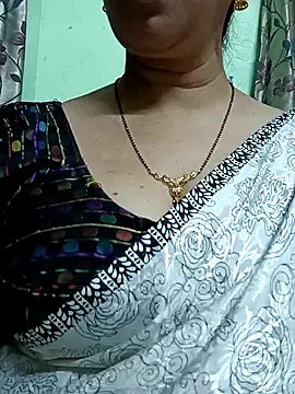 Snapshot of Rosy-B chatting on December 24, 6:17 pm Rosy-B online show from December 24, 6:17 pm