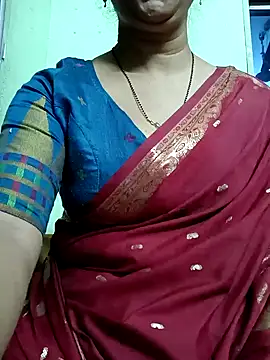 Snapshot of Rosy-B chatting on December 26, 6:12 pm Rosy-B online show from December 26, 6:12 pm