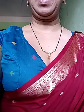 Snapshot of Rosy-B chatting on December 27, 9:28 am Rosy-B online show from December 27, 9:28 am