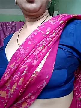 Snapshot of Rosy-B chatting on March 17, 5:23 am Rosy-B online show from March 17, 5:23 am