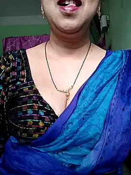 Snapshot of Rosy-B chatting on March 18, 12:49 am Rosy-B online show from March 18, 12:49 am