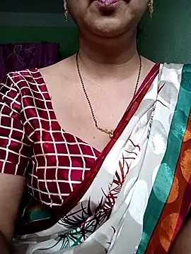 Snapshot of Rosy-B chatting on March 21, 12:51 am Rosy-B online show from March 21, 12:51 am