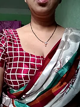 Snapshot of Rosy-B chatting on October 12, 12:42 am Rosy-B online show from October 12, 12:42 am