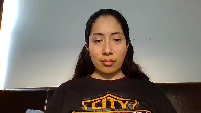 Snapshot of LorenaAnderson chatting on February 18, 4:48 pm LorenaAnderson online show from February 18, 4:48 pm