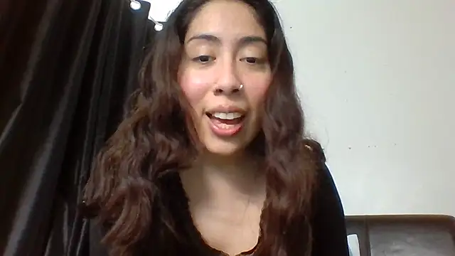 Snapshot of LorenaAnderson chatting on March 12, 11:42 am LorenaAnderson online show from March 12, 11:42 am