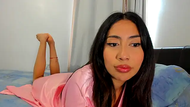 Snapshot of LorenaAnderson chatting on September 28, 2:33 pm LorenaAnderson online show from September 28, 2:33 pm