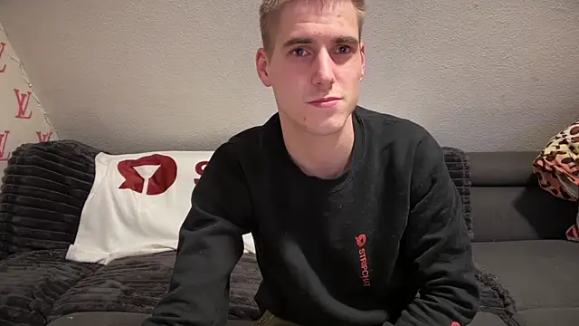 Cookieboy88 online show from February 2, 7:57 pm