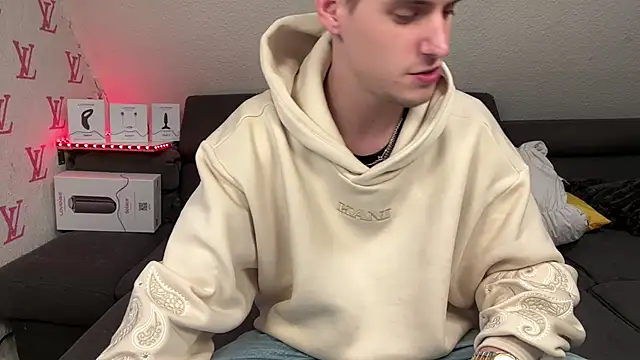 Cookieboy88 online show from September 18, 5:26 pm