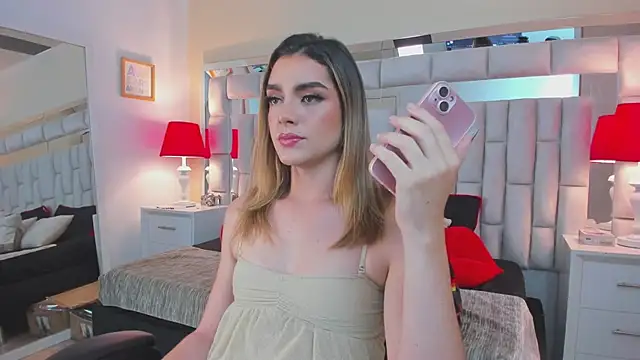 mariiahneedles online show from January 14, 7:43 pm