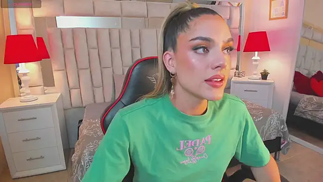 mariiahneedles online show from February 7, 9:26 pm