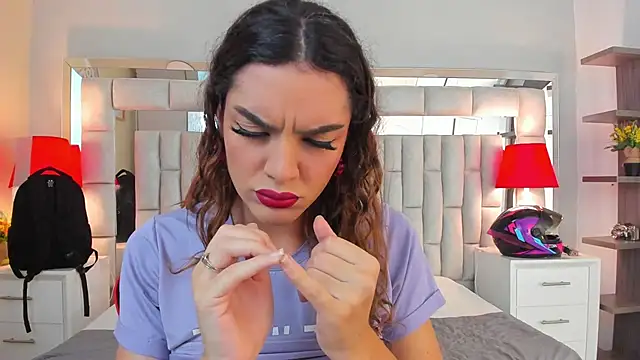 mariiahneedles online show from November 11, 11:05 pm