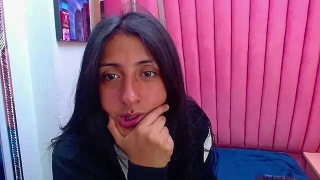 Snapshot of Cameron_cutte chatting on February 8, 3:08 am Cameron cutte online show from February 8, 3:08 am