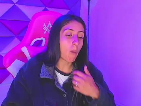 Cameron cutte online show from December 5, 3:04 am