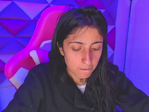 Cameron cutte online show from December 19, 3:13 am