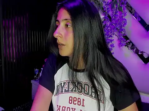 Cameron cutte online show from December 21, 3:24 am