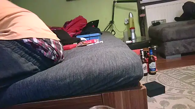 Snapshot of Schwanzhard chatting on November 17, 3:07 pm Schwanzhard online show from November 17, 3:07 pm