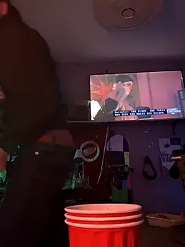 Snapshot of traejddd chatting on September 20, 11:28 pm traejddd online show from September 20, 11:28 pm