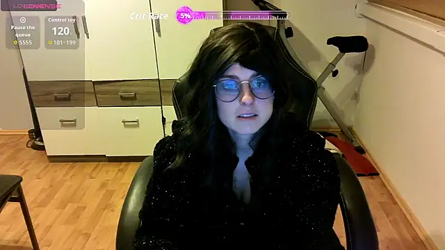 secretmia online show from February 14, 8:05 pm