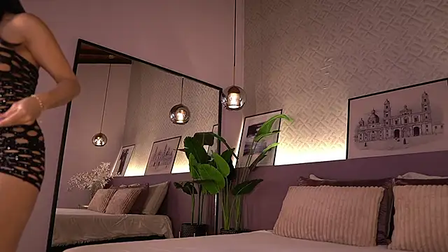 IzzyWild online show from February 28, 11:44 am