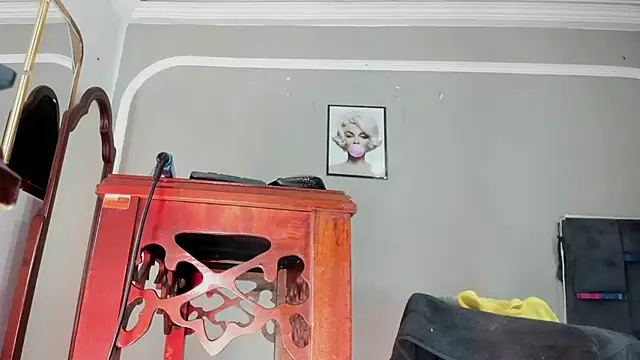 Jimena Grey online show from January 12, 2:39 am