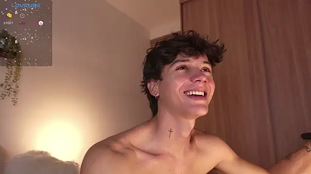 Snapshot of badboy_one_ chatting on September 11, 10:43 pm badboy one online show from September 11, 10:43 pm