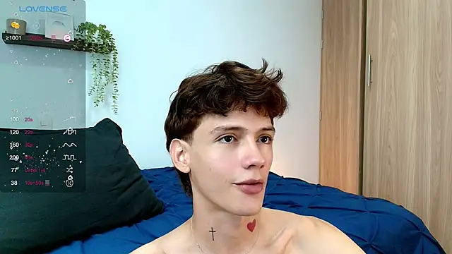 Snapshot of badboy_one_ chatting on November 13, 7:57 pm badboy one online show from November 13, 7:57 pm