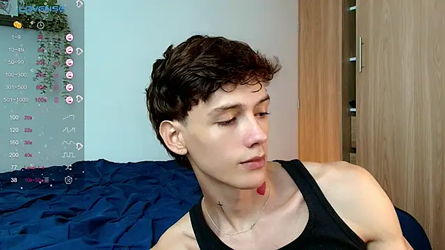 Snapshot of badboy_one_ chatting on November 14, 9:57 pm badboy one online show from November 14, 9:57 pm