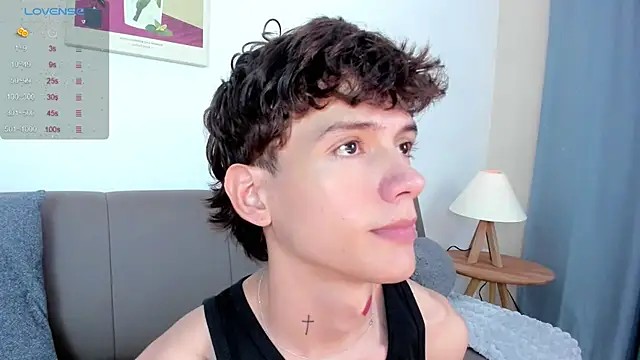 Snapshot of badboy_one_ chatting on November 23, 10:09 pm badboy one online show from November 23, 10:09 pm