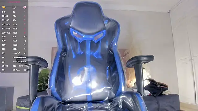 Lissalittlee online show from November 5, 7:58 pm