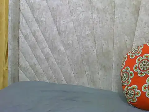 Sexy Villagegal online show from November 24, 8:41 pm