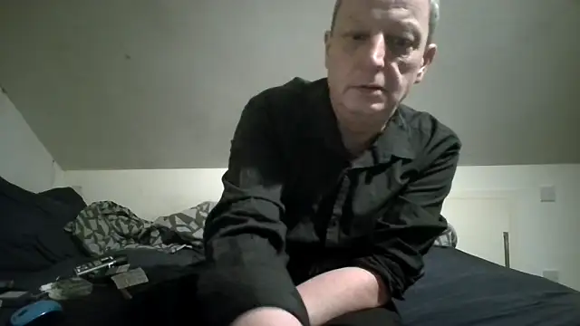 chubbybear2cum online show from March 25, 1:55 am