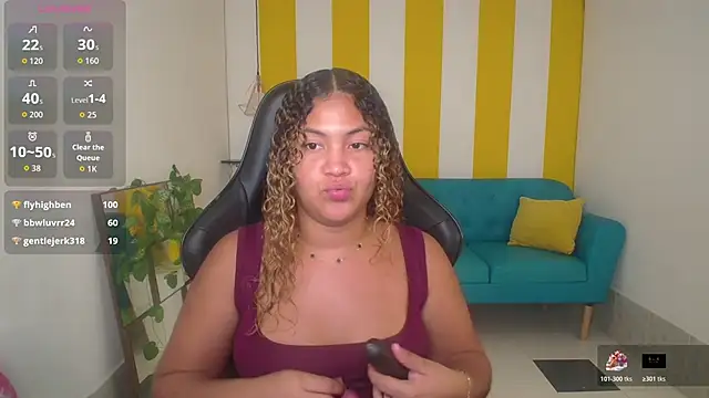 Cristal War online show from November 17, 11:10 pm