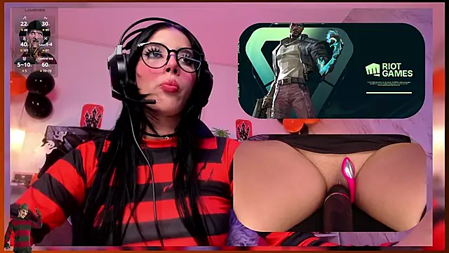 SweetieCloe  online show from November 1, 9:17 pm