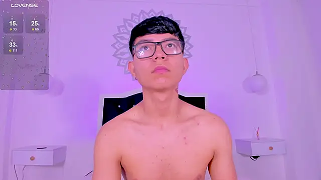 CodyTwink online show from November 28, 3:25 pm