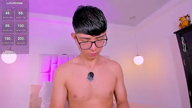 CodyTwink online show from May 14, 5:09 pm